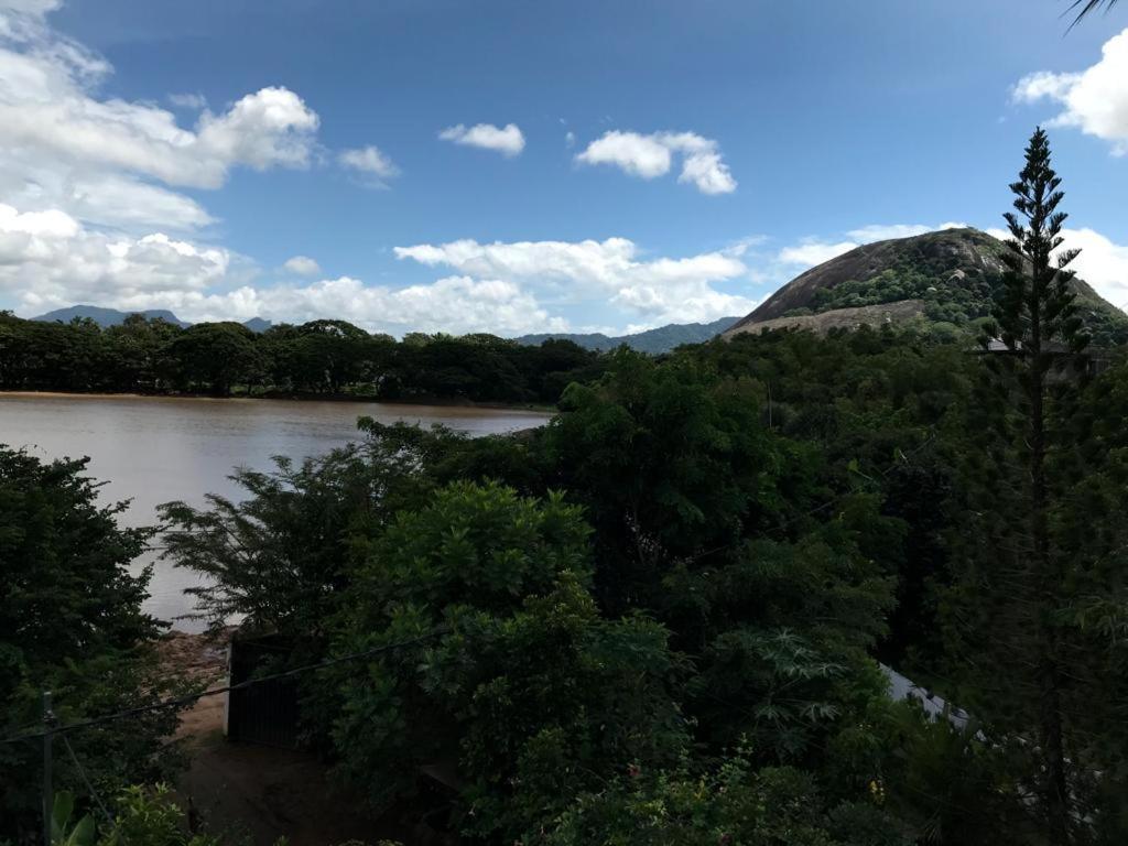 Lake View דמבולה מראה חיצוני תמונה